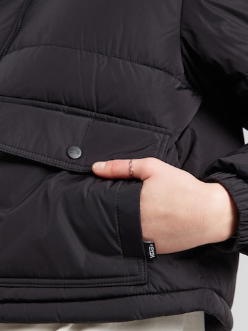 VANS Χειμερινό μπουφάν σε μαύρο
