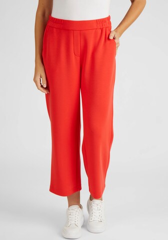 Rabe Loose fit Pants in Red: front