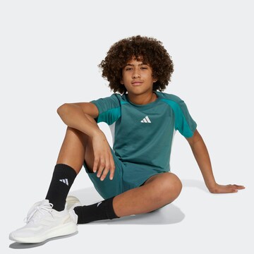 ADIDAS SPORTSWEAR Funktionsshirt in Grün