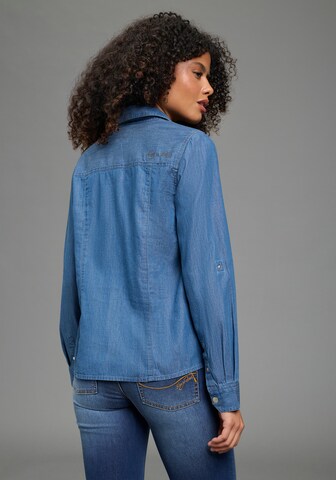 KangaROOS Blouse in Blue