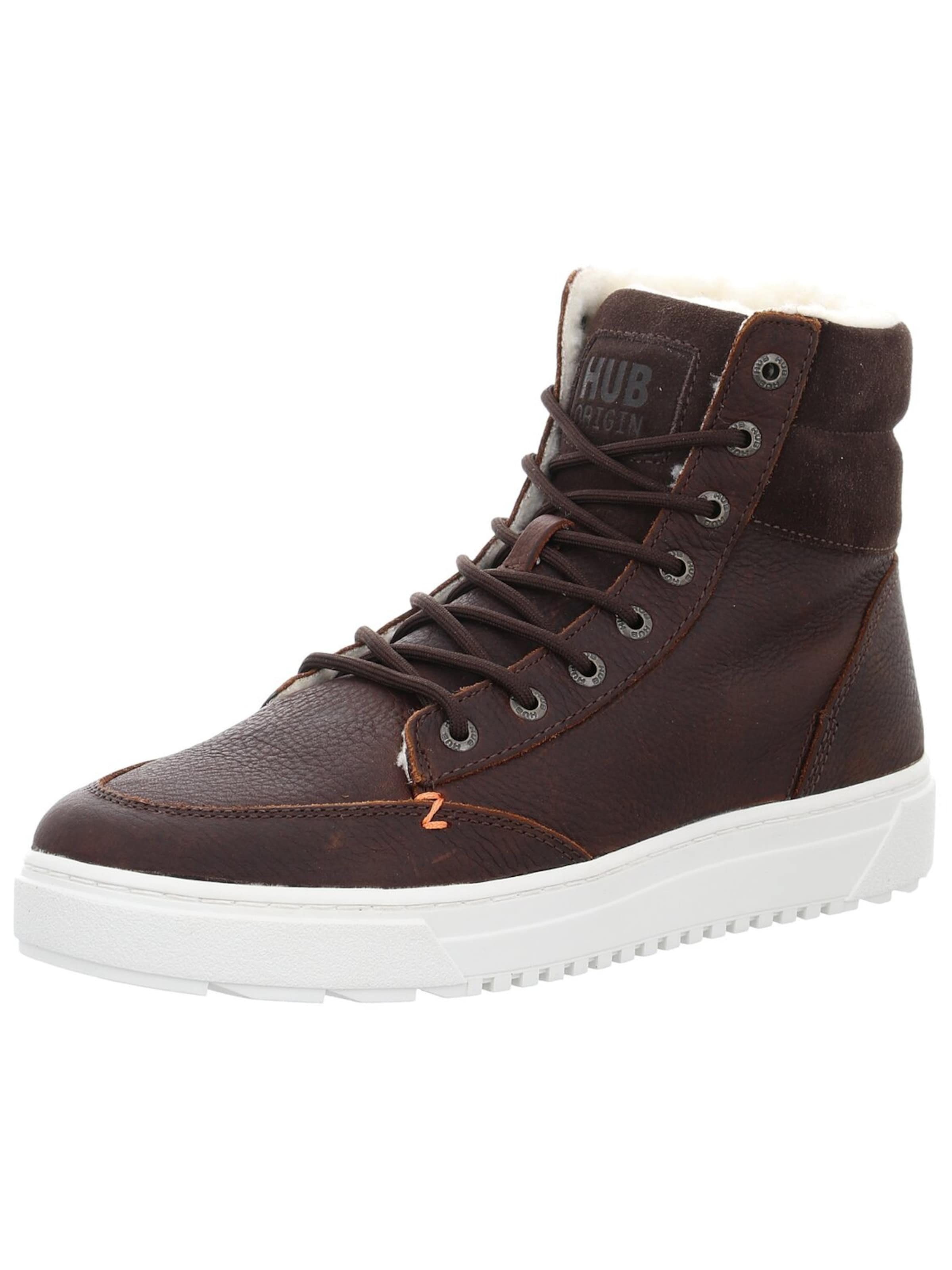 HUB Boots in Brown: front