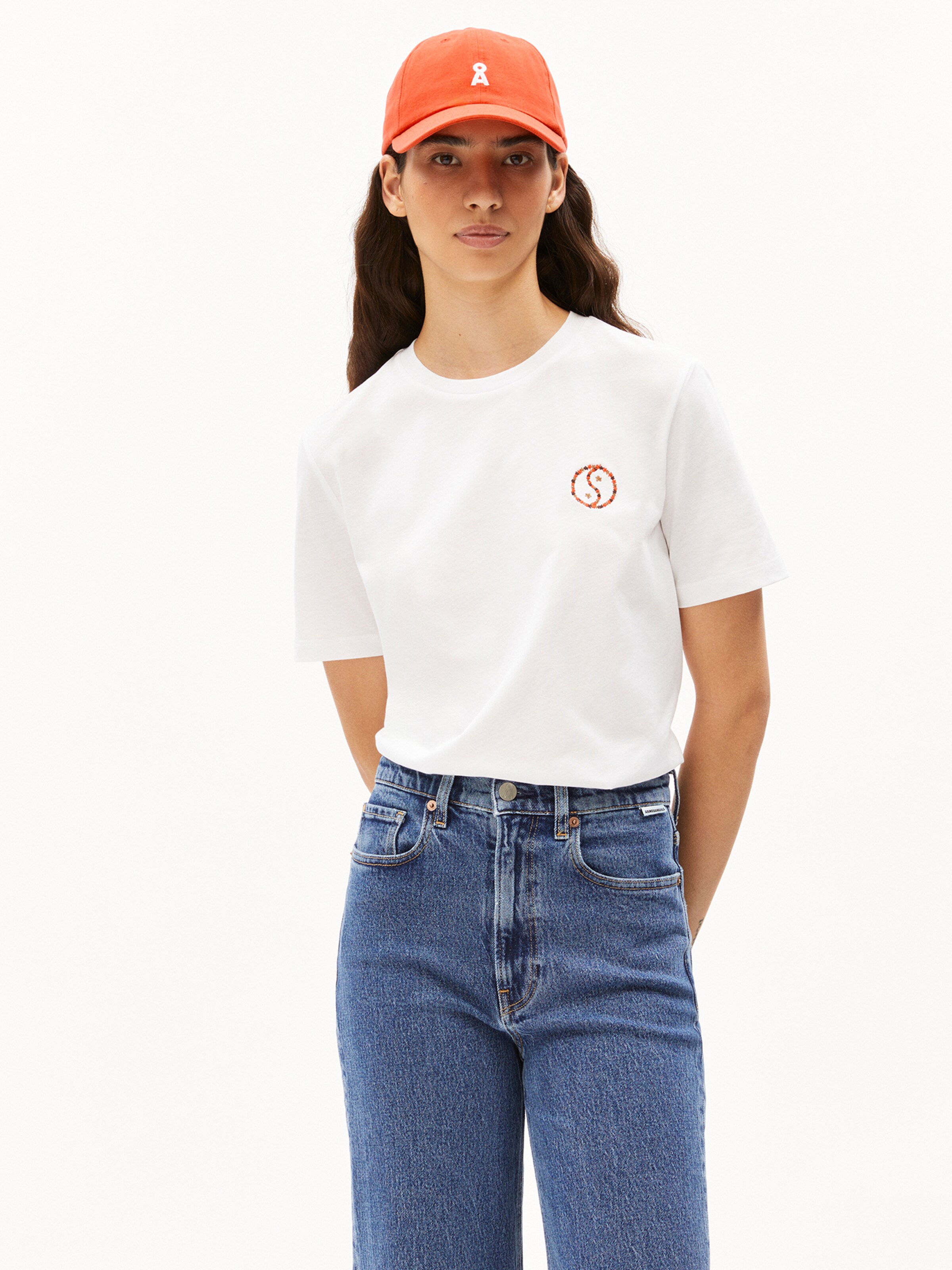 ARMEDANGELS T-Shirt 'Lualaa Flower' in Weiß: Vorderseite