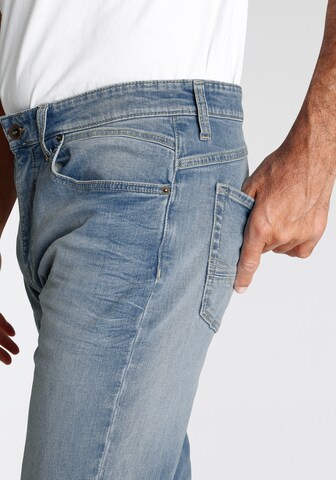 H.I.S Regular Jeans in Blau