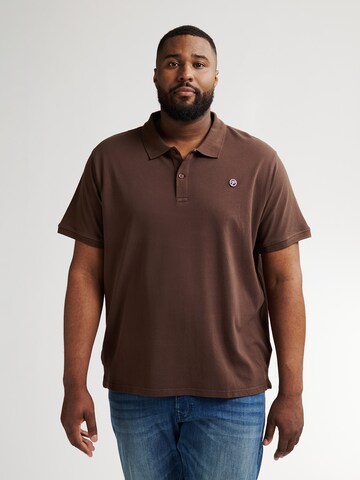 T-Shirt Petrol Industries en marron : devant