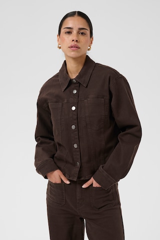 Kaffe - Camiseta en marrón: frente