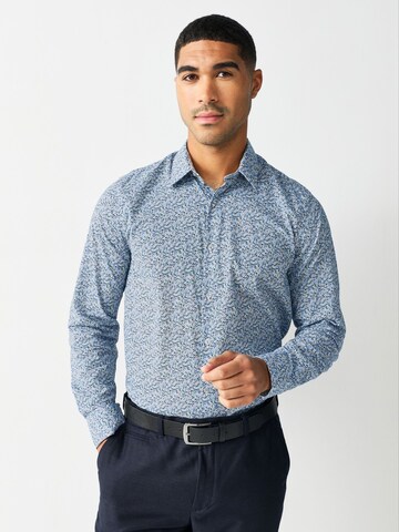 Next Regular Fit Paita värissä sininen: etupuoli