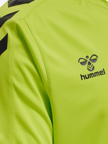 Hummel Performance shirt in Yellow