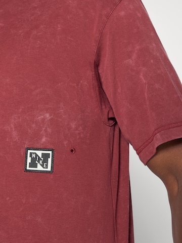 NIKE Sportshirt 'Heritage' in Rot