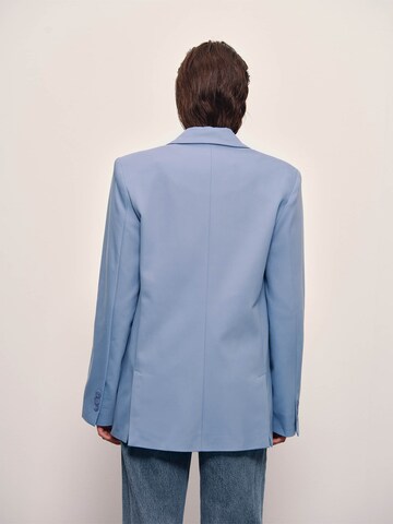 RÆRE by Lorena Rae - Blazer 'Amalia' en azul
