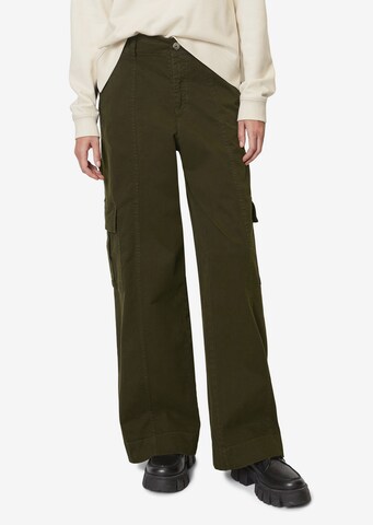 Marc O'Polo DENIM Loose fit Cargo Pants in Green: front