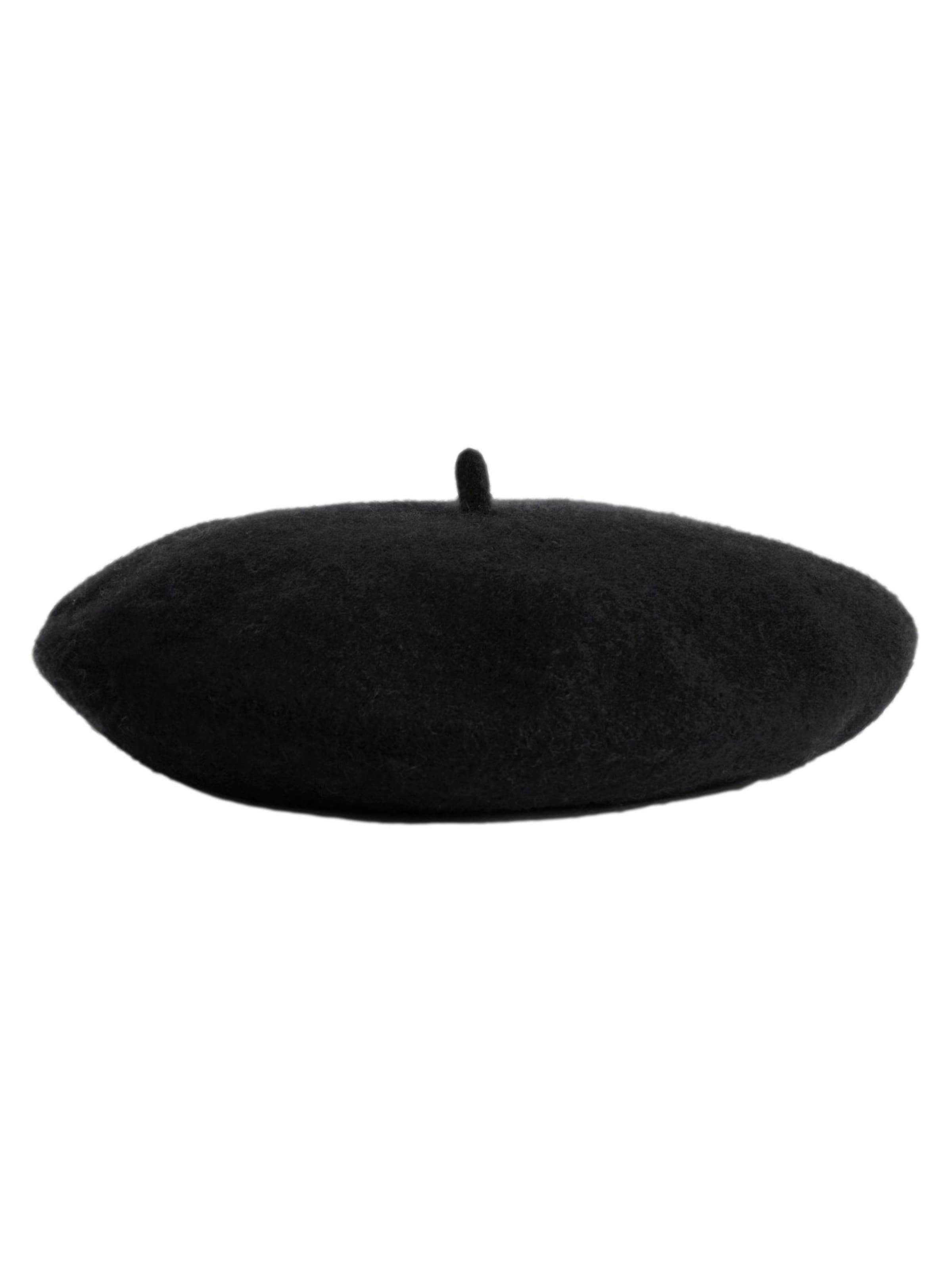 Next Beanie in Black: front