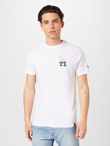 NEW ERA Shirt in Wit: voorkant