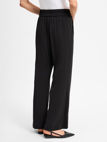 COMMA Wide Leg Hose in Schwarz