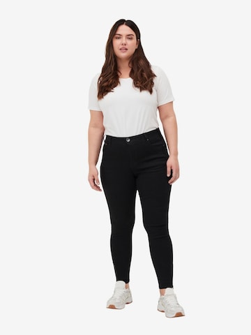 Zizzi Skinny Jeans 'AMY' in Zwart: voorkant