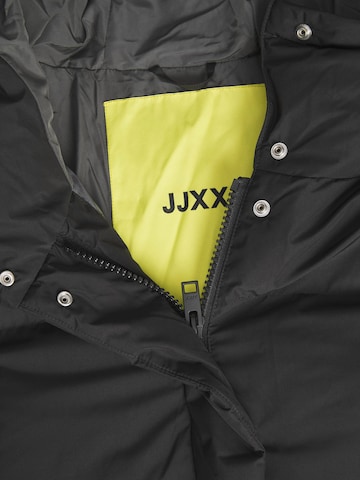 Manteau d’hiver 'Carol' JJXX en noir