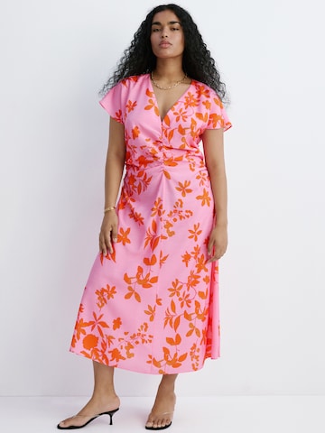 Rochie 'JAMIE' de la MANGO pe roz: față