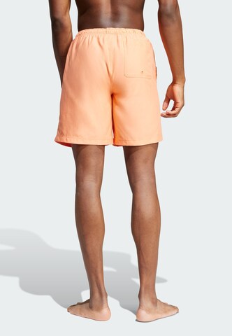 Pantaloncini da bagno 'Adicolor 8-Inch' di ADIDAS ORIGINALS in arancione