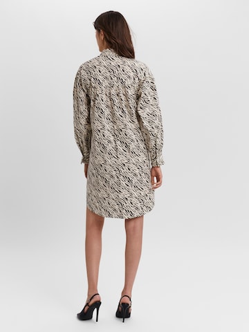 Aware Shirt Dress 'Rylee' in Beige