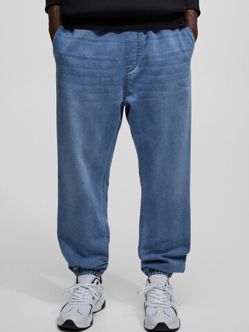 Pull&Bear Tapered Jeans in Blauw