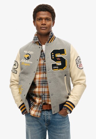 Veste mi-saison Superdry en gris : devant
