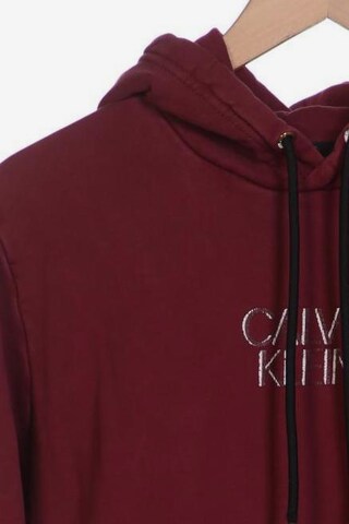 Calvin Klein Sweatshirt & Zip-Up Hoodie in M in Red
