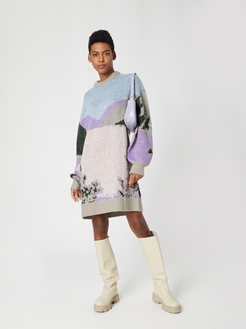 florence by mills exclusive for ABOUT YOU Gebreide jurk in Gemengde kleuren