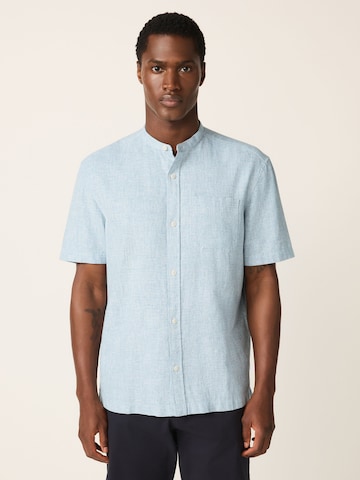 Coupe regular Chemise Next en bleu : devant