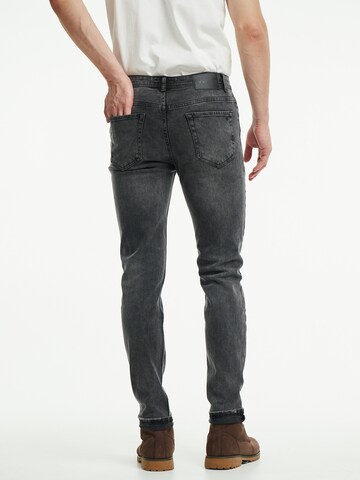 WEM Fashion Tapered Jeans 'Oscar' in Grau