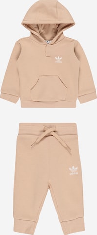 Adidas clearance jogginganzug beige