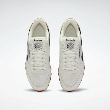 Baskets basses 'Classic' Reebok en blanc