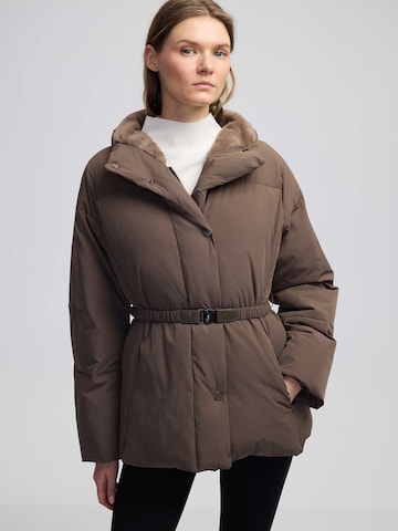 Ipekyol Between-seasons coat in Brown: front