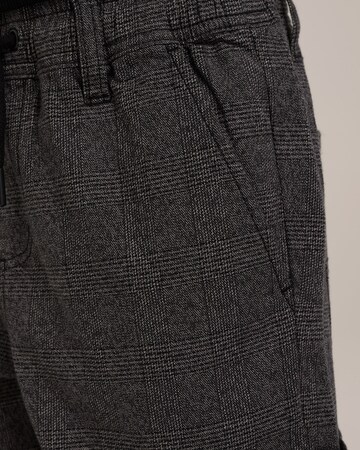 Regular Pantalon WE Fashion en gris