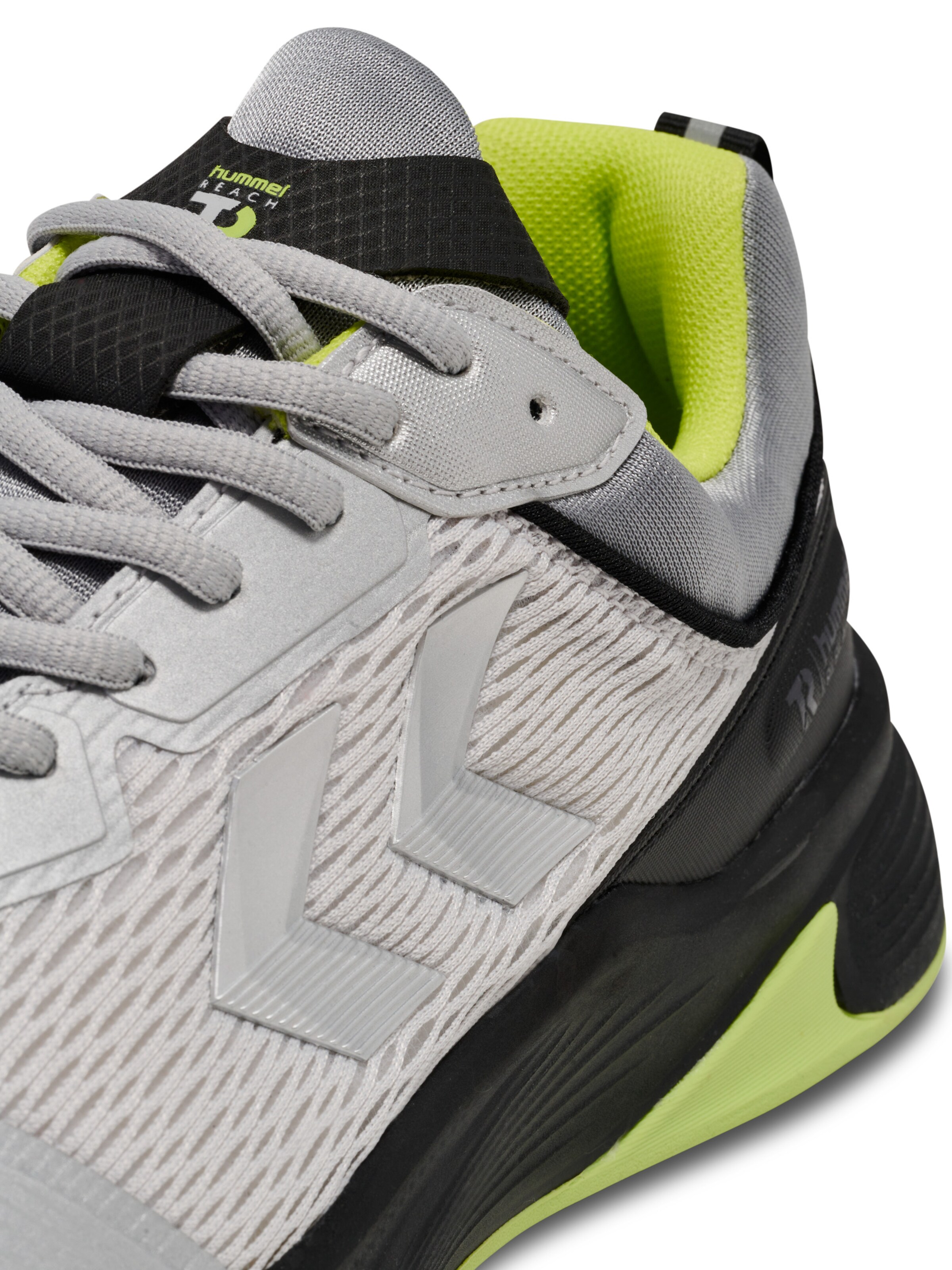 Hummel Sportschoen 'Reach Core Silver 2.0 ' in Grijs