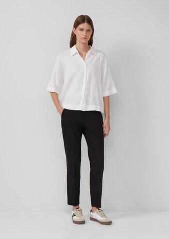 Coupe slim Pantalon à plis s.Oliver en noir