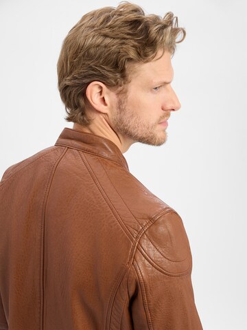 Finshley & Harding Between-season jacket in Brown