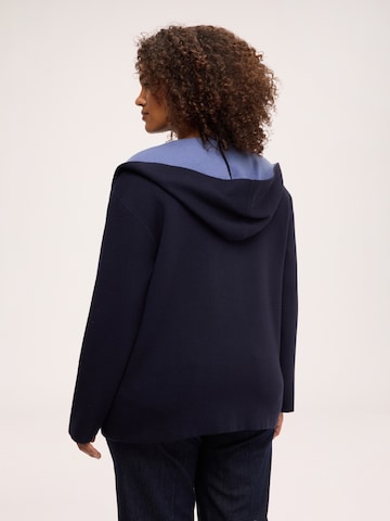 Fiorella Rubino Between-seasons coat in Blue