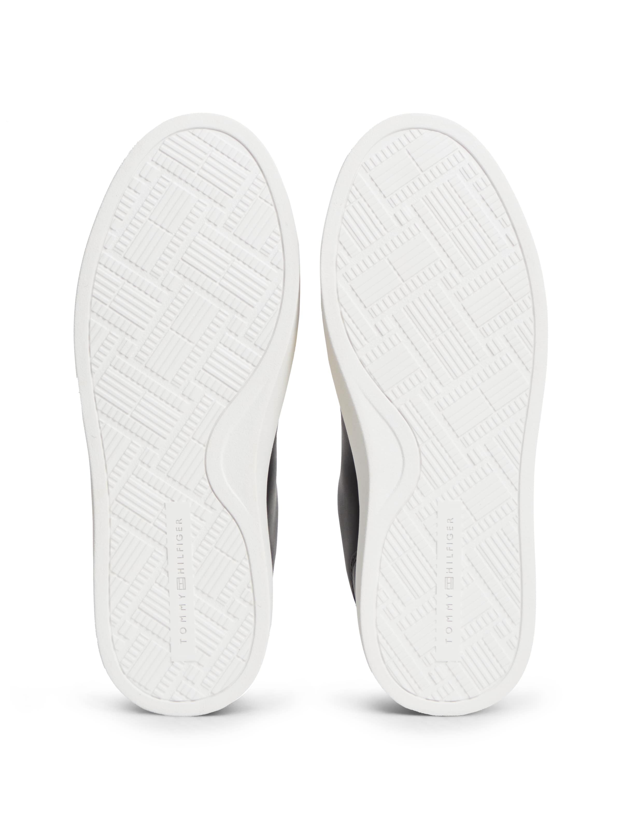 TOMMY HILFIGER Sneaker in Schwarz