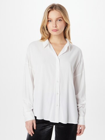 Camicia da donna 'Freedom' di Soft Rebels in bianco: frontale