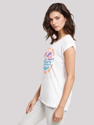 T-shirt 'Life Is A Beach Enjoy The Waves' F4NT4STIC en blanc