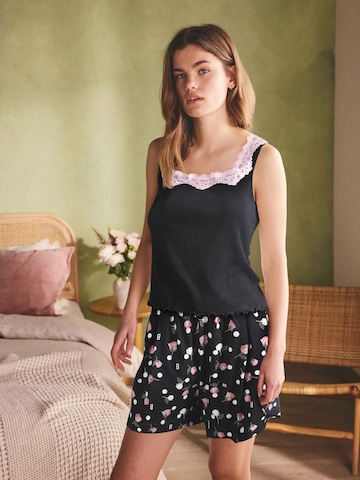 B by Ted Baker Shorty in Schwarz: Vorderseite