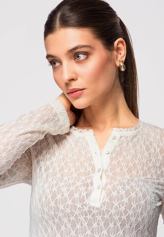 Ombre Blouse 'OW-TS-E0013' in Wit