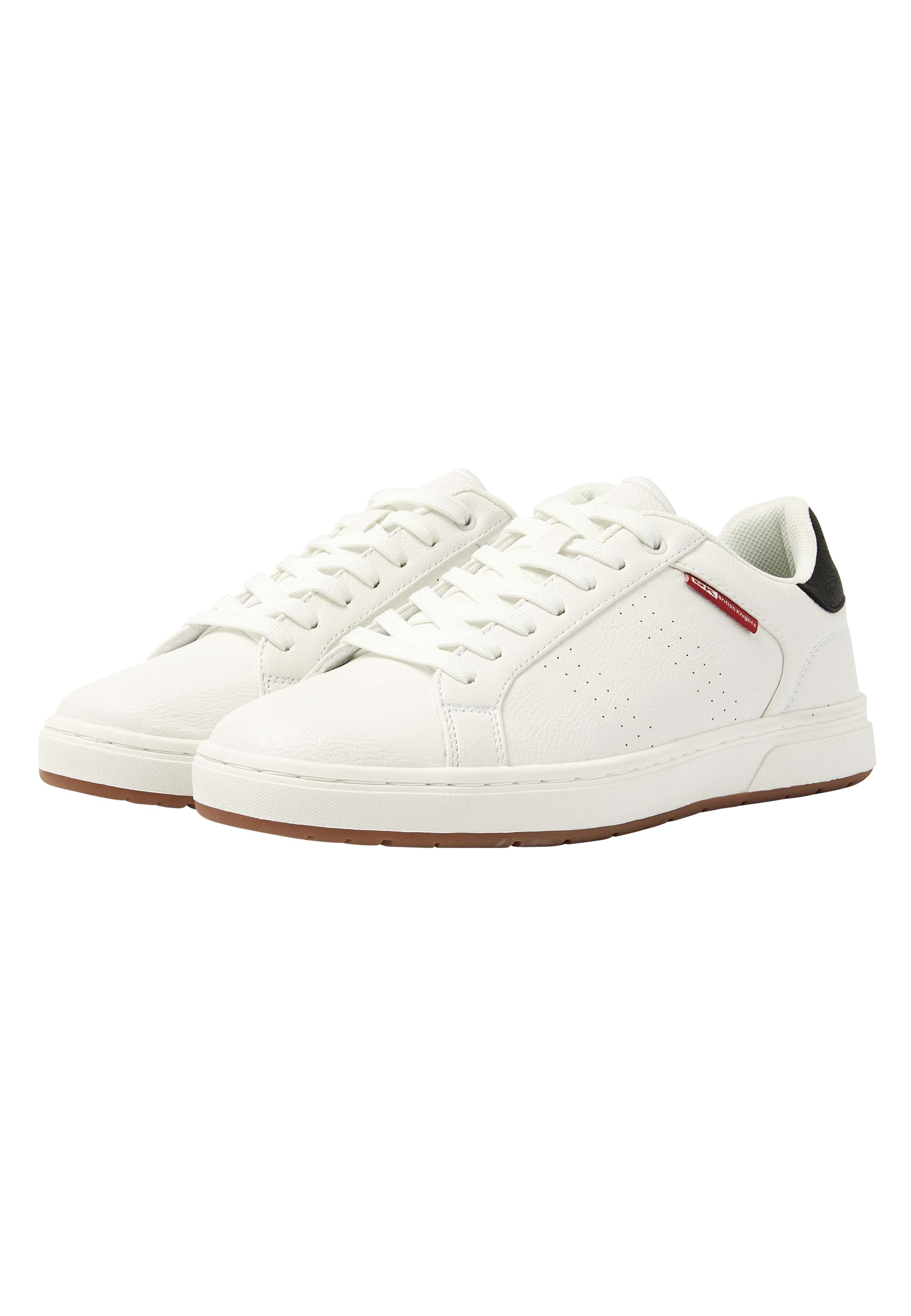 Baskets basses 'AXTON' BRITISH KNIGHTS en blanc