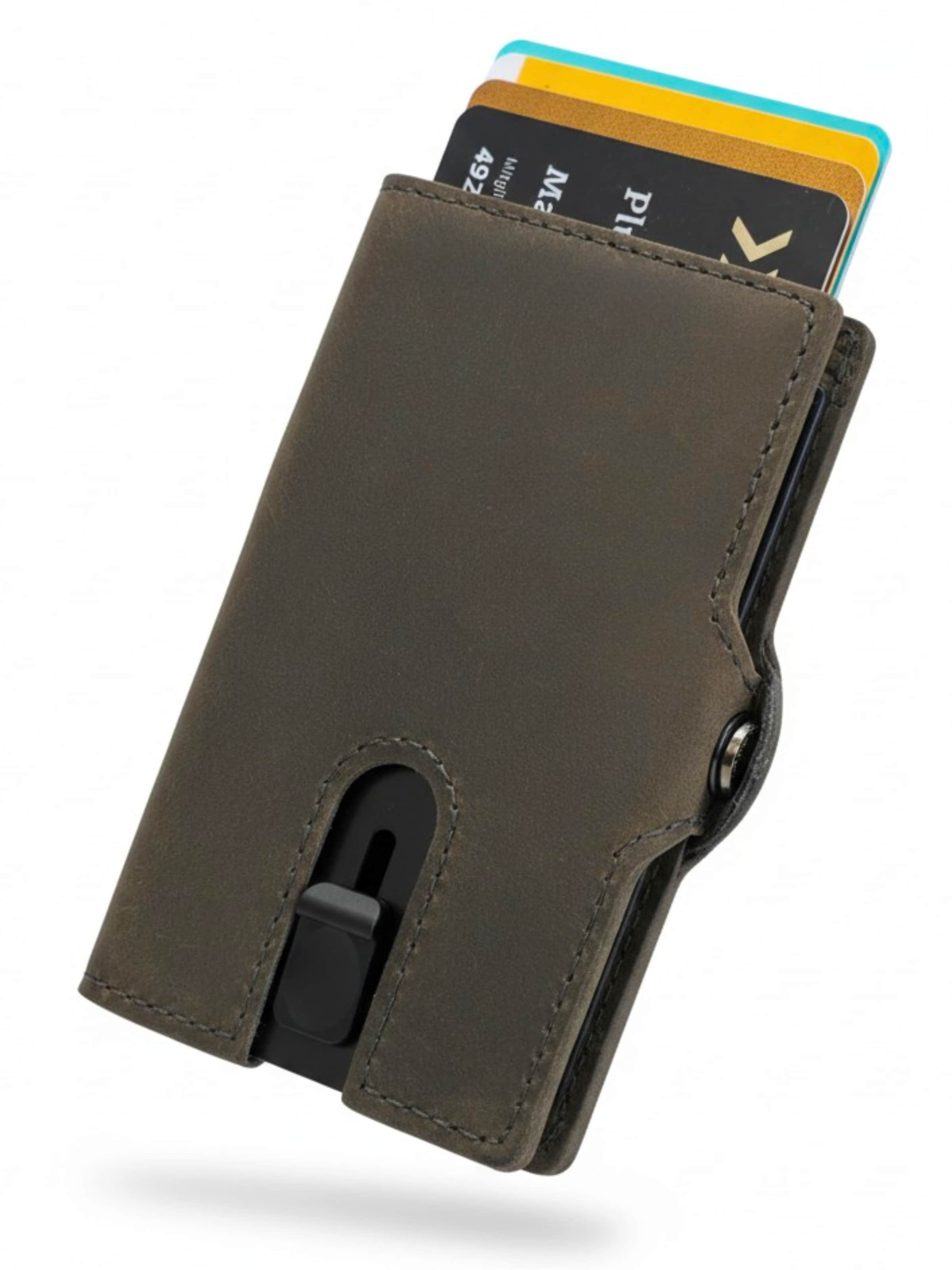 Ella Eisvogel Wallet in Brown: front