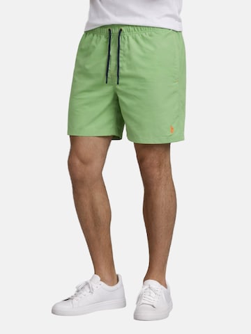 U.S. POLO ASSN. Regular Badeshorts in Grün: Vorderseite