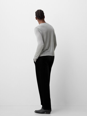 BershkaLoosefit Hlače - crna boja