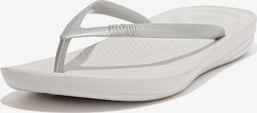 FitFlop T-Bar Sandals in Silver: front
