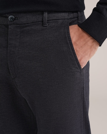 WE Fashion Regularen Chino hlače | modra barva