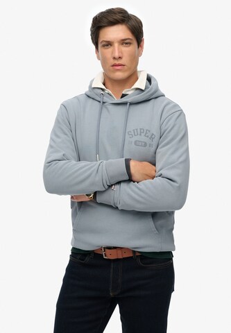 Sweat-shirt 'Essentials' Superdry en gris : devant