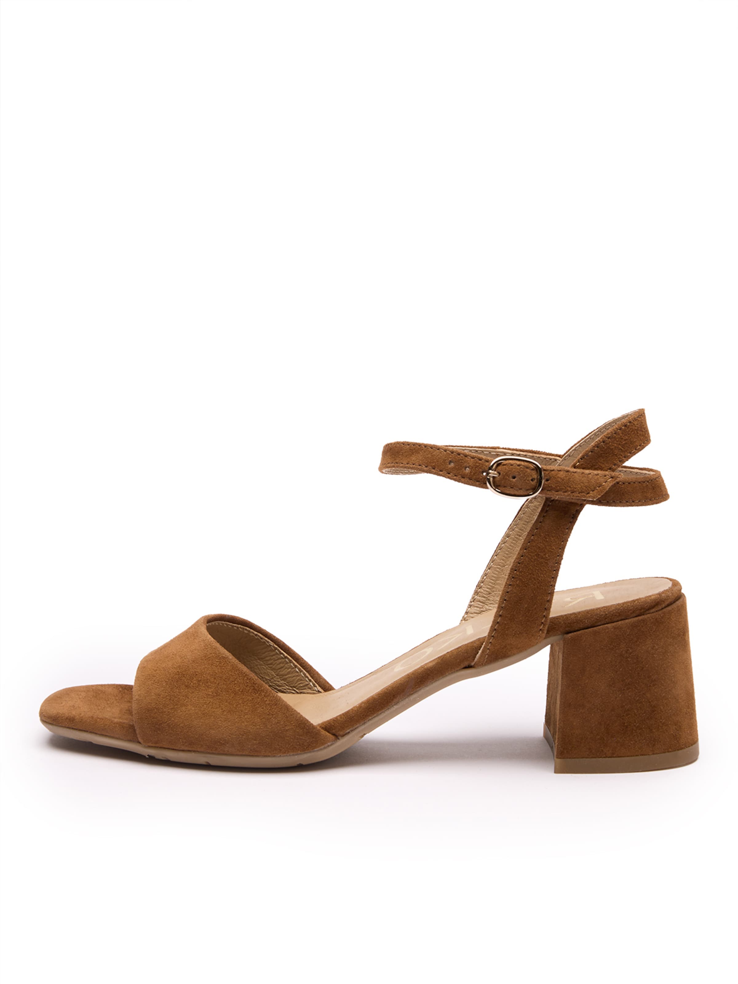 Sandales à lanières RYŁKO en marron : devant