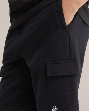 regular Pantaloni di WE Fashion in nero